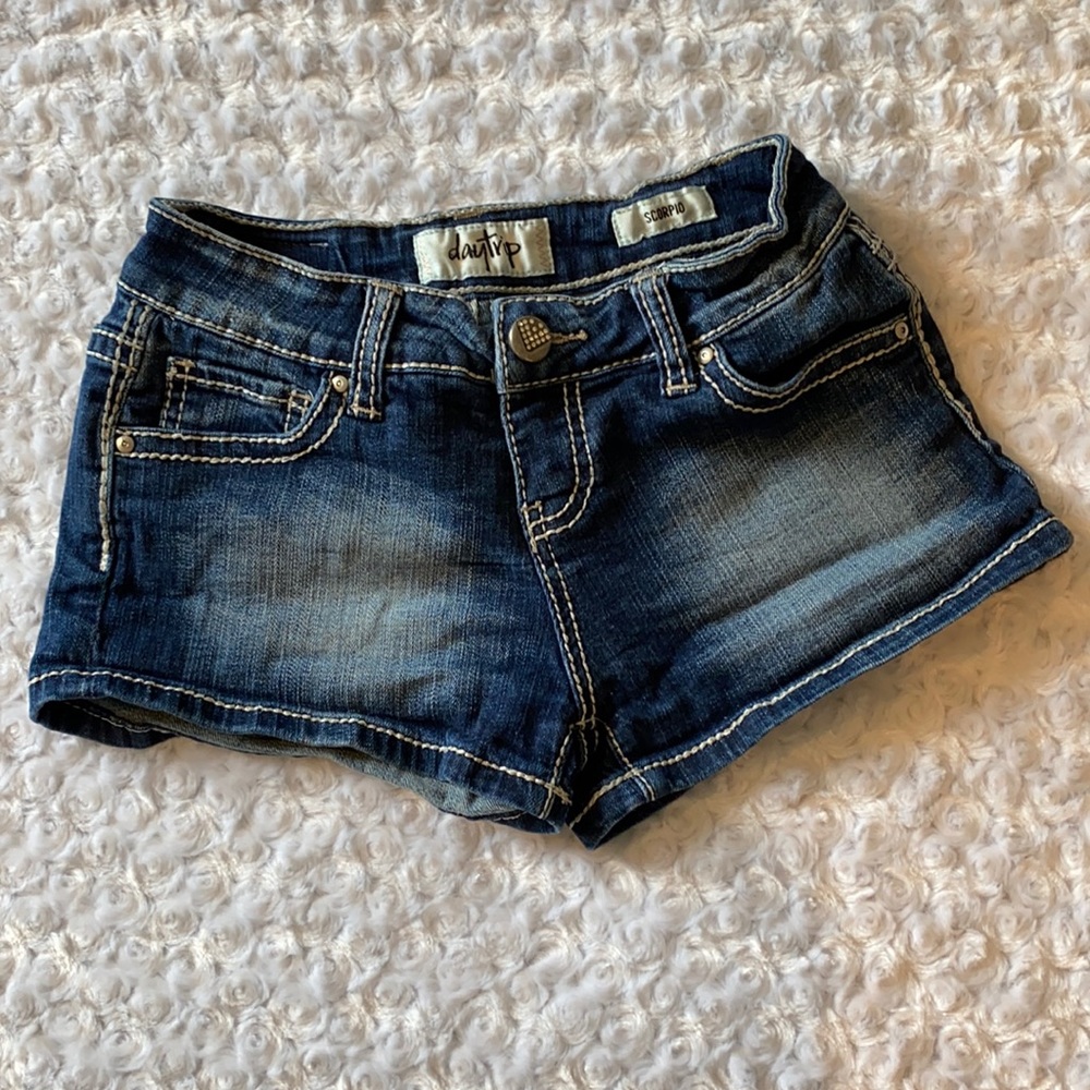 Daytrip Scorpio Jean Shorts size 26